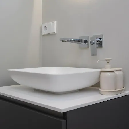 Apartment Tirgonu Square *