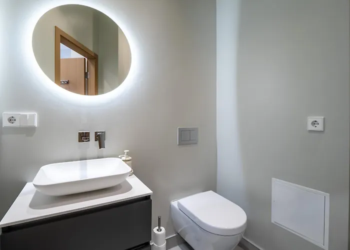 Tirgonu Square Διαμέρισμα