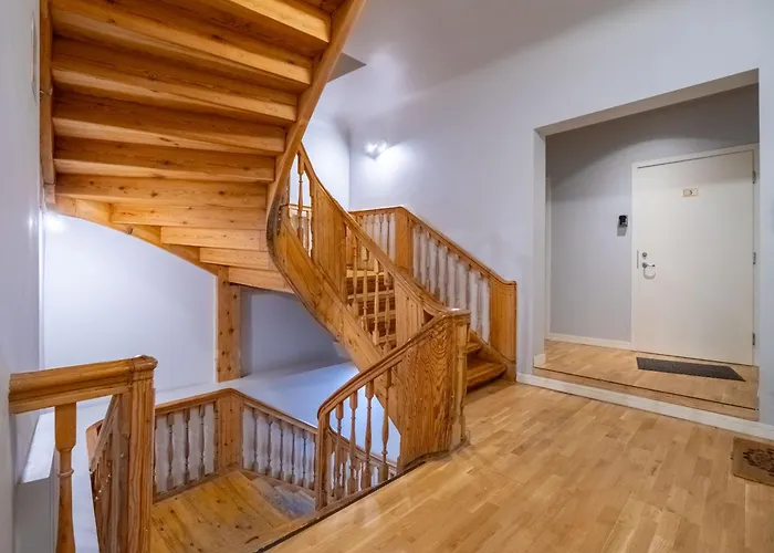 Tirgonu Square Διαμέρισμα *