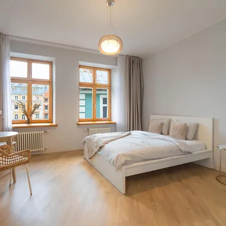 Apartment Tirgonu Square Riga